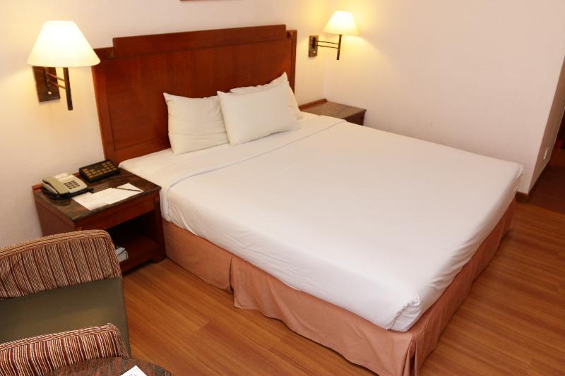 Holiday Villa City Center Alor Setar Extérieur photo